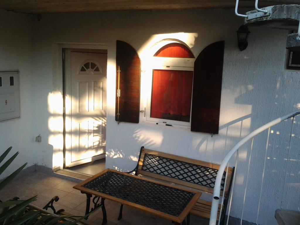 Apartmani Marija Starigrad Paklenica Exterior photo